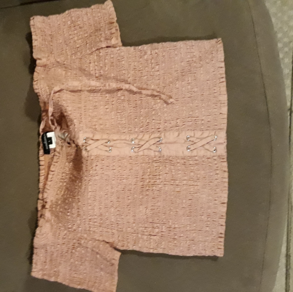 Off shoulder srop top, L